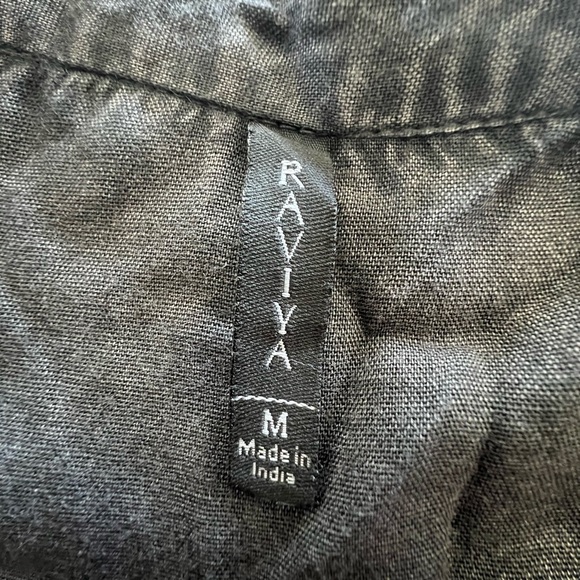 🏷️NWT Riviya Oversized Washed Out Black Eyelet Tunic - Picture 8 of 8